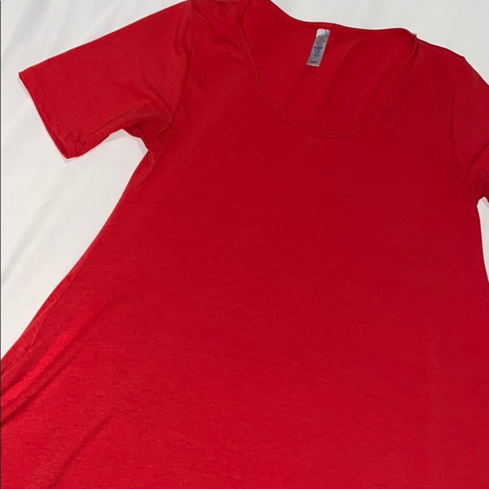 LuLaRoe Perfect T